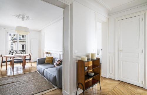 Quartier Saint-Georges Apartment | Pick A Flat's Apartment near Moulin Rouge - Rue Fontaine