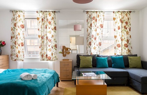 Bryanston and Dorset Square Apartment | PickThePlace Crawford place suites