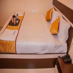 Tirupati Hotel | pickurstay 10517 mount view comforts