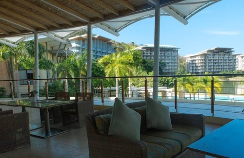 Nasugbu Apartment | Pico de Loro Beach and Country Club 3brCaa41Lagoon