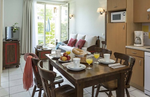 Bergheim Apartment | Picturesque apartment in a quiet place