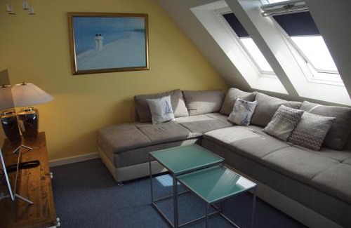 Schonberger Strand Apartment | Pier 33