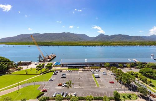 Cairns Central Business District Apartment | Piermonde Apartments Cairns
