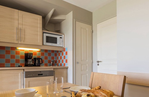 Port-en-Bessin-Huppain House | Pierre & Vacances Residence Le Green Beach