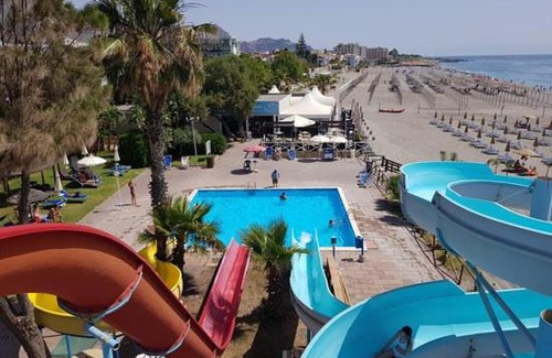 Porticato House | Pietrenere Apartment