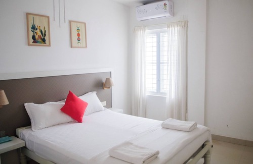 Sea View Ward Bed & Breakfast | Pine Beach House