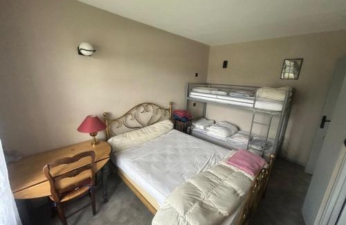 La Celle-sous-Gouzon House | Pine forest house 4 bedrooms with pool