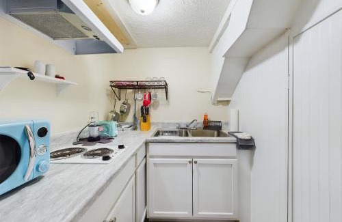 Pine Forest House | Pine Forest Zen Cottage - 10 min to Fort Bragg