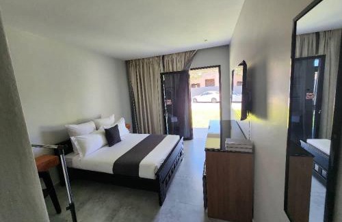 Lusaka Apartment | Pine Leaf Apartments