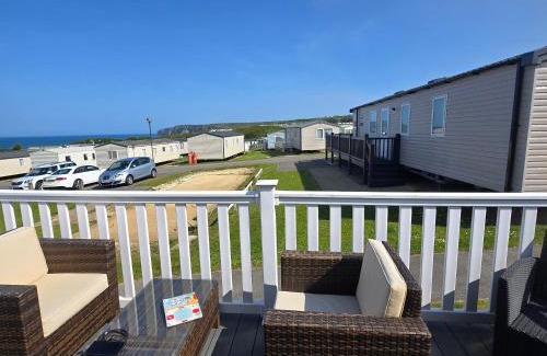 Reighton House | Pine Ridge a8