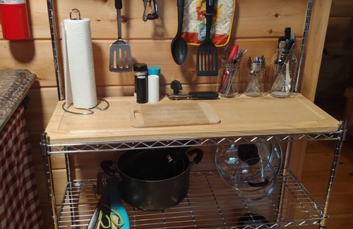 Jasper Cabin | Pine Ridge Cabin - A Cozy Getaway for Two near Jasper AR!