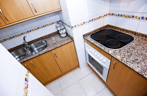 La Pineda Apartment | PINEDA 5 with communal pool, beach at 100m