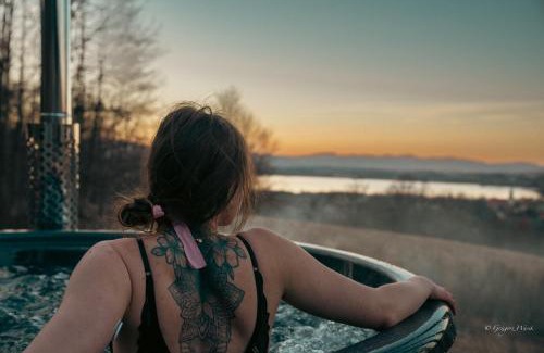 Sosnowka Apartment | PineHill SPA Domek z widokiem na Zalew by SpaceApart