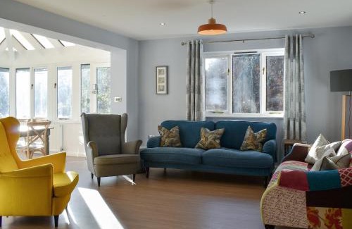 St Margaret's at Cliffe House | Pines Cottage - Uk42110