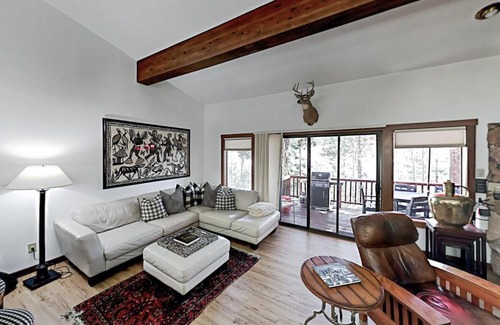 Zephyr Cove Hotel | Pinewild Condo 80