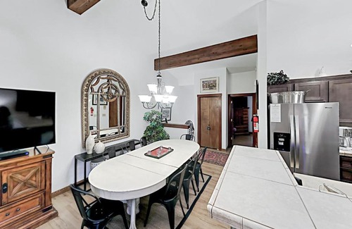 Zephyr Cove Hotel | Pinewild Condo 80