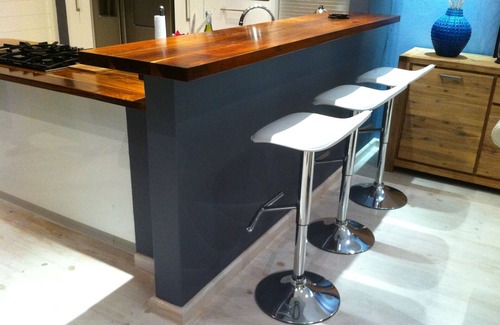 Froggy Farm Villa | PingusHouse Villa with private Swimming Pool And Garden In Simon's Town