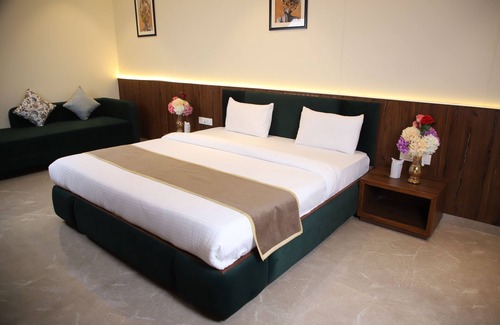 Meerut Hotel | Pink Villa Boutique Hotel