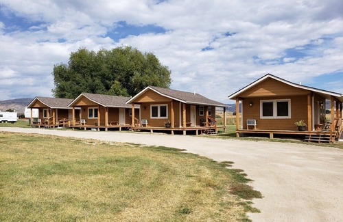 Silver Star Cabin | Pioneer Mountain Cabins - Cabin 3