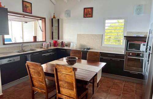 Deshaies Villa | Pirate's Refuge Villa. Sea view. 4 bedrooms. Swimming pool.