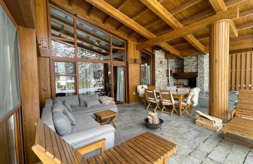 Razlog Villa | Pirin Golf and Spa Luxury Chalet