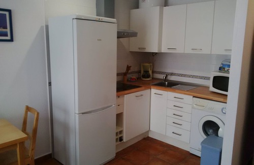 Rota Apartment | Piscina y garaje a 300 mts de playa