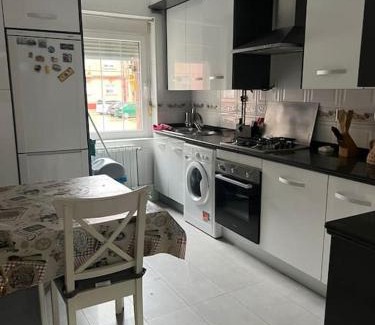 Valladolid Apartment | Piso 5 min a pie del centro parking gratis