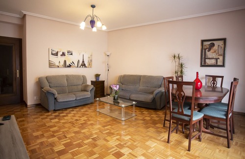 Ourense Condo | Piso Luminoso y Tranquilo en Ourense