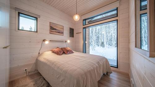 Akaslompolo Apartment | Pitkäkuusen mökki