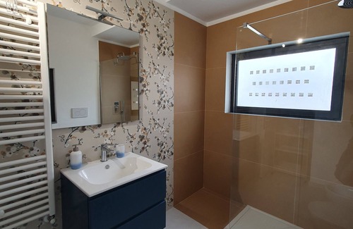 Santo Spirito Apartment | Pitti Rainbow Studio
