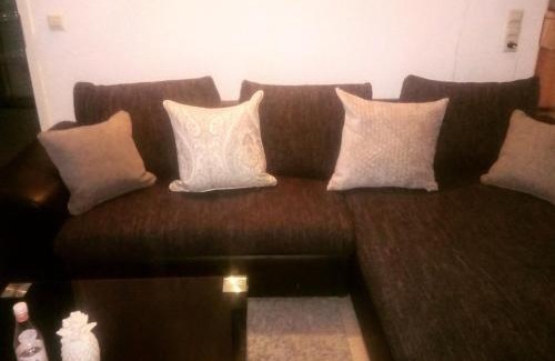 Anderten Apartment | Place to Stay