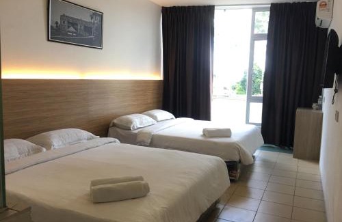 Kuching Hotel | Place2Stay @ Kenyalang