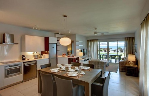 Pointe aux Biches Apartment | Plage Bleue Beachfront Apartments