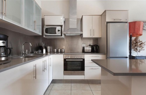 Sea Point Apartment | Planet Africa 1 by CTHA