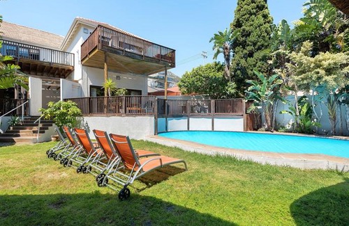 Sea Point Apartment | Planet Africa 9