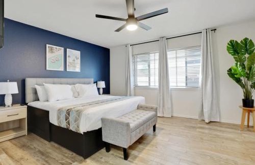 Cross Creek East House | Plano House close to Mckinney and Oak Point Park