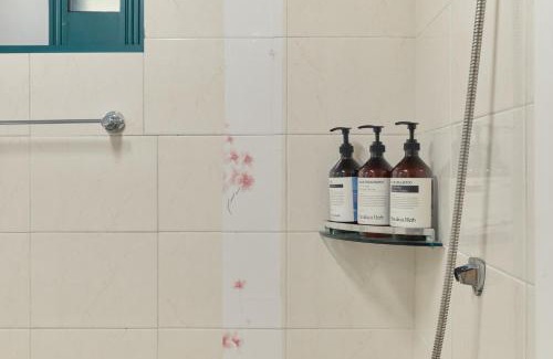 Deungchon-dong Apartment | Plantree filled with the charm of the East and the atmosphere of the West