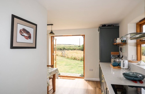 Rhoscolyn Cottage | Plas Coch Rhoscolyn