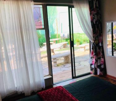 Klerksdorp House | Platinum Guesthouse