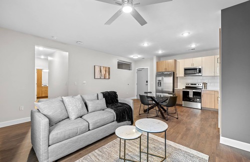 The Gulch Apartment | Platinum Suite Penthouse Suite The Gulch