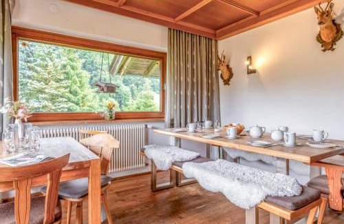 Itter House | Platzhirsch Small
