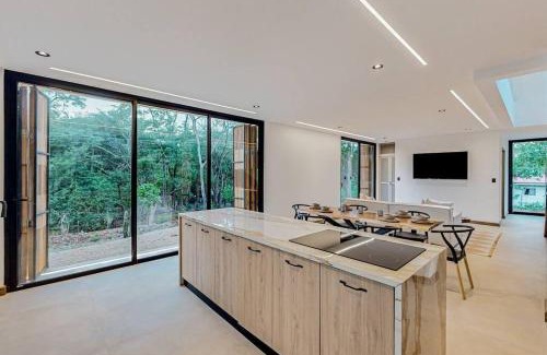 Cabo Velas House | Playa Conchal and Minas' Hidden Gem