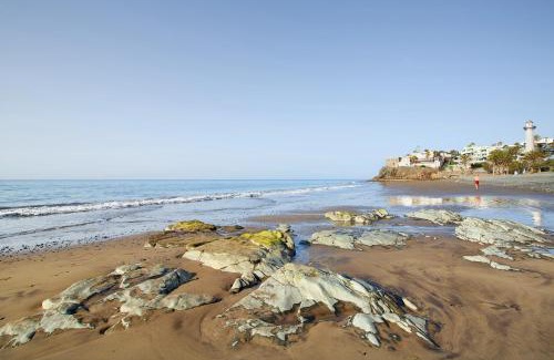 Playa del Aguila Apartment | Playa del Aguila