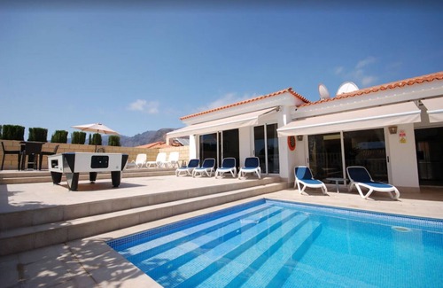 Santiago del Teide Villa | Playa La Arena, Luxury Villa, Heated Saltwater Pool, Pool Table, A/C, Fibre WIFI