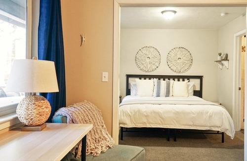Tahoe Valley Hotel | Playpark Lodge Unit 9 Masterking Suite