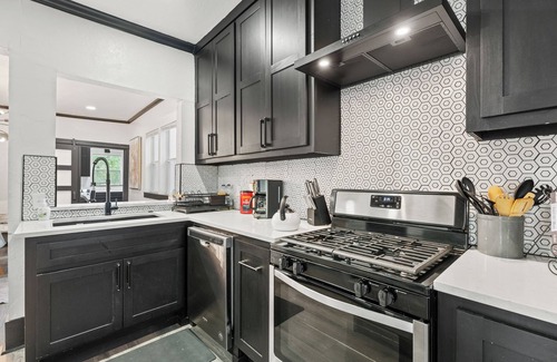 Central Oklahoma City House | Plaza District 6BR Home | Kitchen + Laundry, Foosball, Parking #15