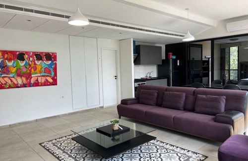 Duhur ash Shuwayr Apartment | Pleasant 1BR apt with green views - Jamhour