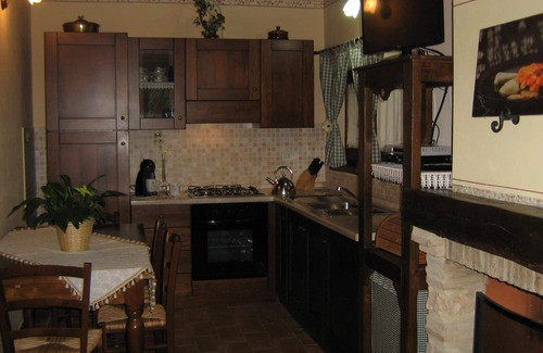 Cagli Apartment | Pleasant Apartment in Cagli with Common Pool