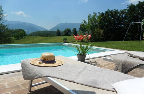 Cagli Apartment | Pleasant Apartment in Cagli with Common Pool