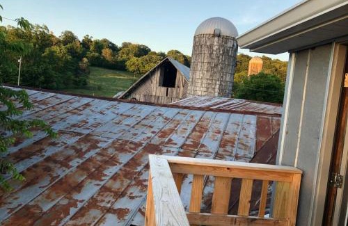 Columbia House | Pleasant Valley Farm Dairy Barn writer's retreat